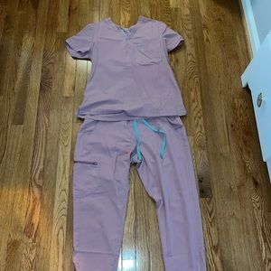 Mauve figs top size small bottoms size medium